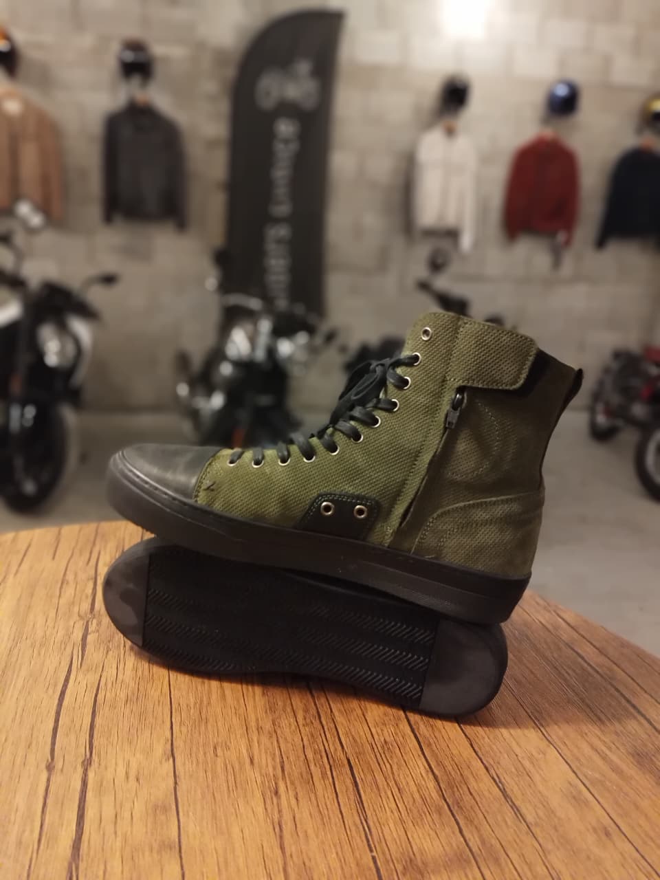 Falco Lennox 3 perforated Motorcycle Shoes Green (Size:45)