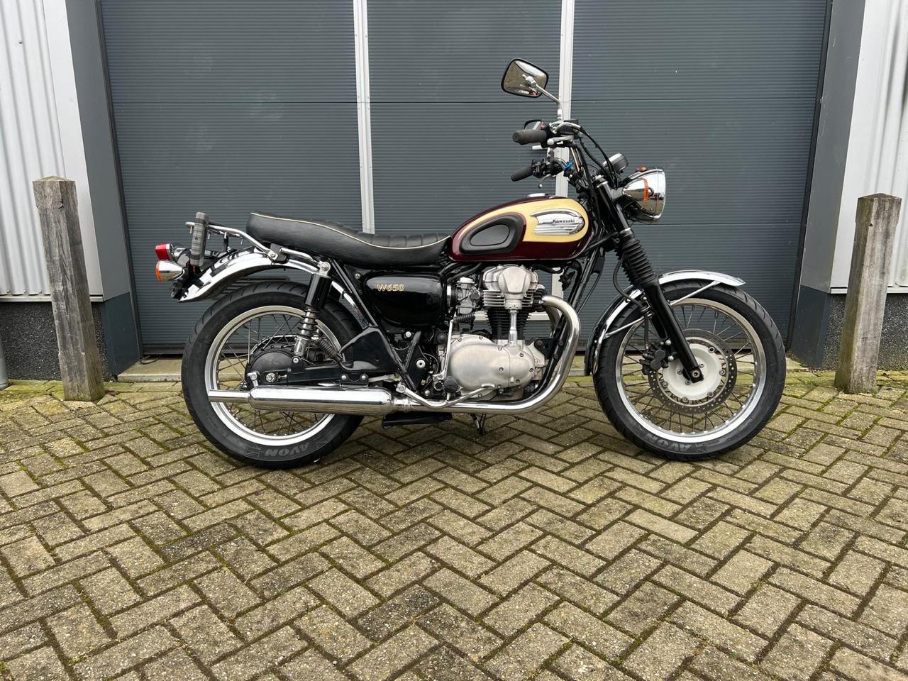 1999 Kawasaki W650