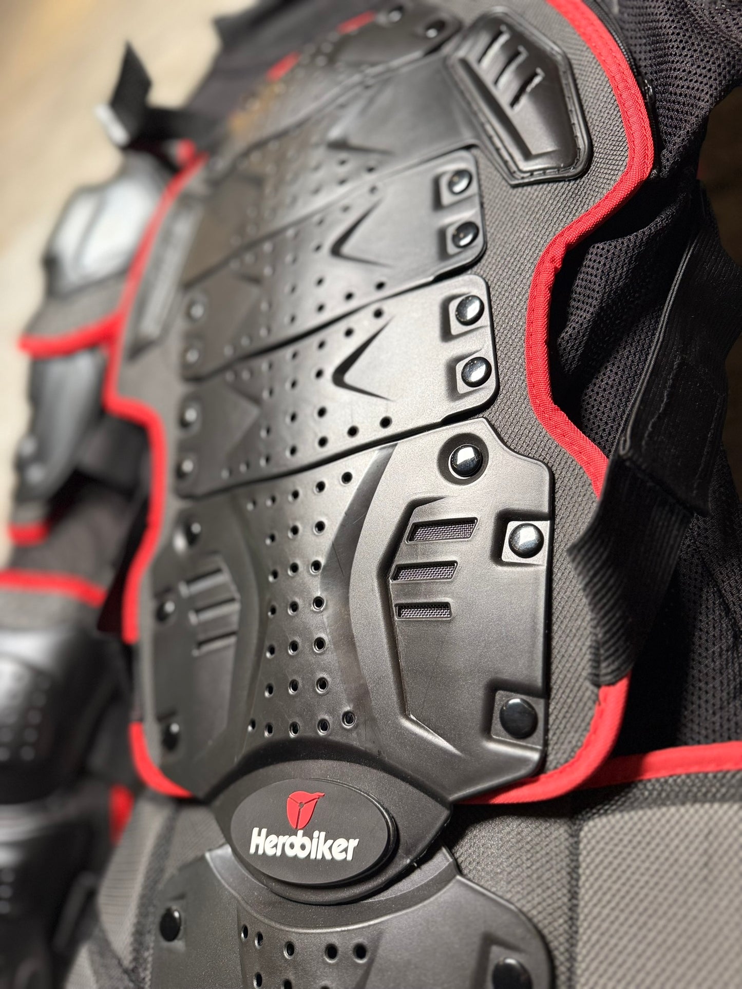 Herobiker Motocross Full Body Armor Jacket Black and Red (Size: Large)