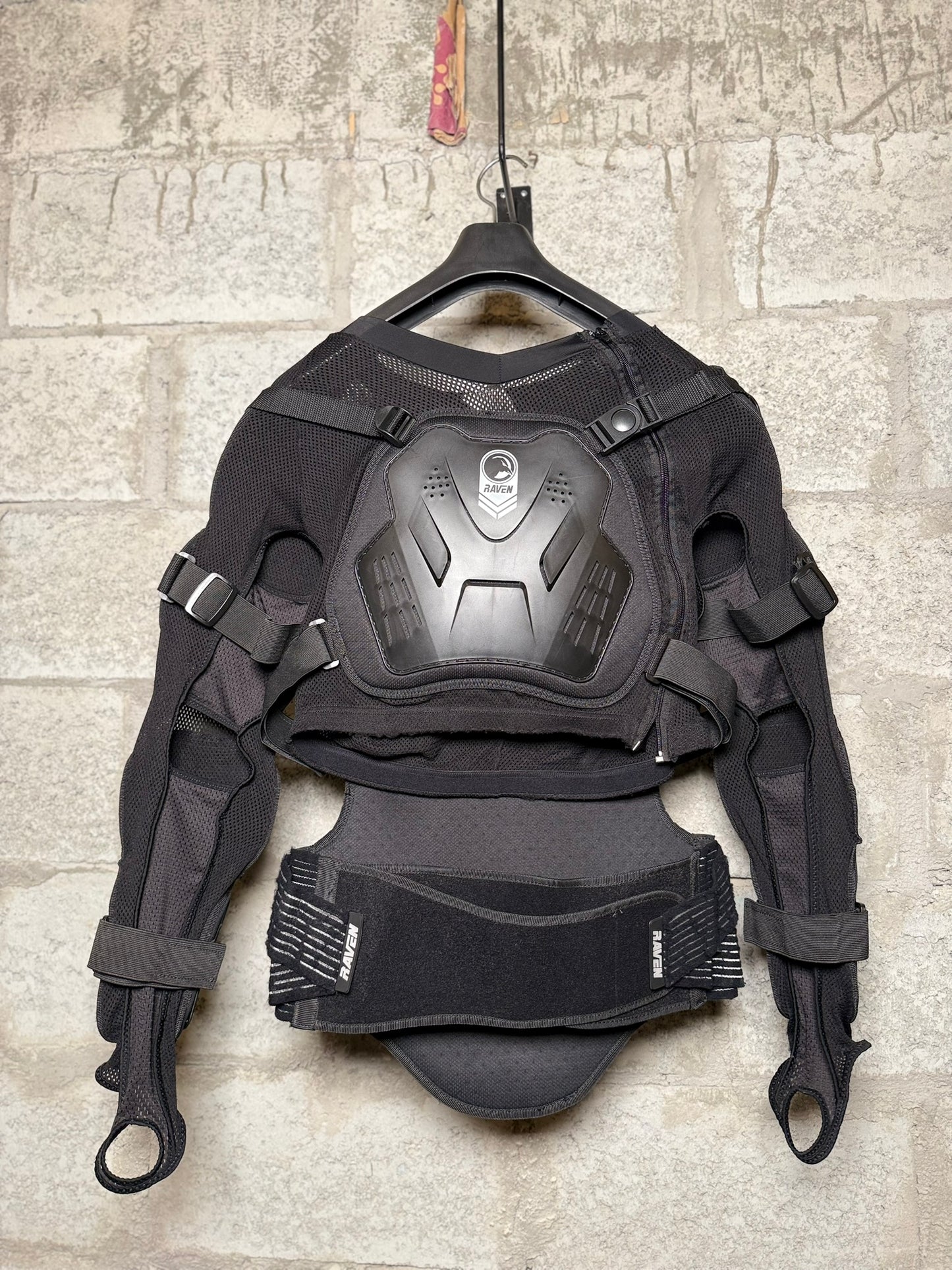 Raven Sideswipe Protective Jacket Black (Size: Large)
