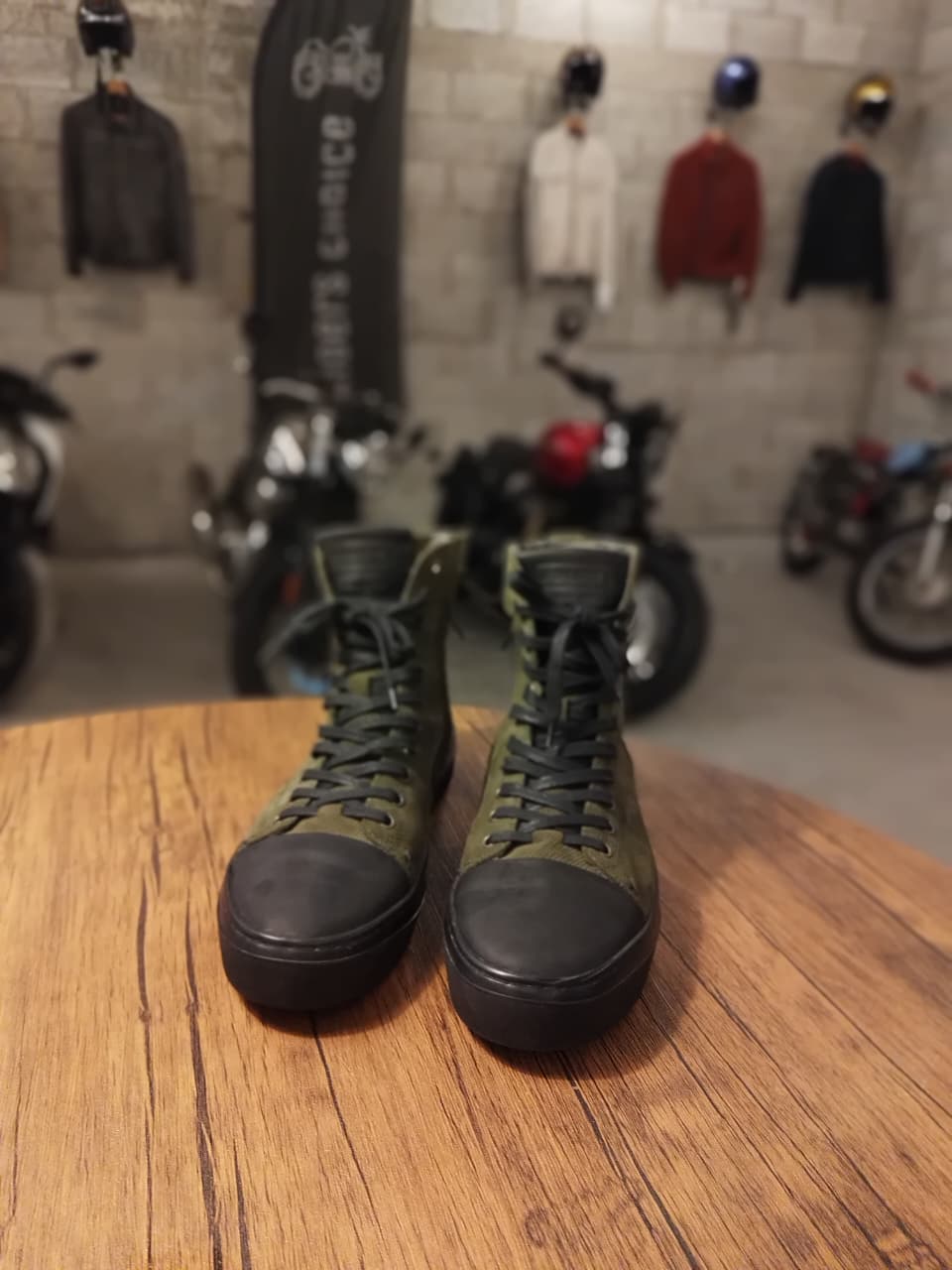 Falco Lennox 3 perforated Motorcycle Shoes Green (Size:45)