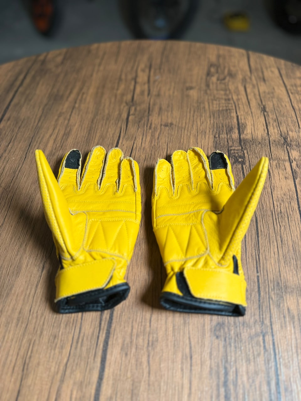 Riders Choice Leather Riding Gloves Yellow (Size Available: Small/Medium/Large)
