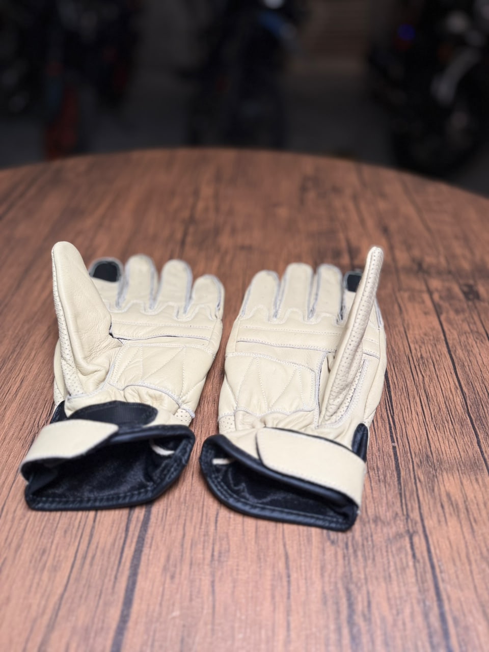 Riders Choice Leather Riding Gloves Beige (Size Available: Small/Medium/Large)