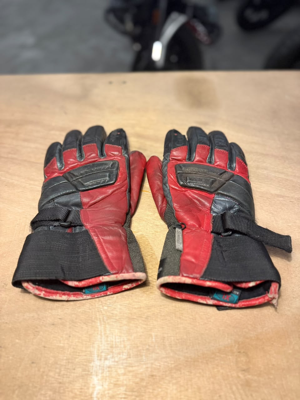 Hein Gericke Motorcycle Gloves Red/Black (Size: XLarge)