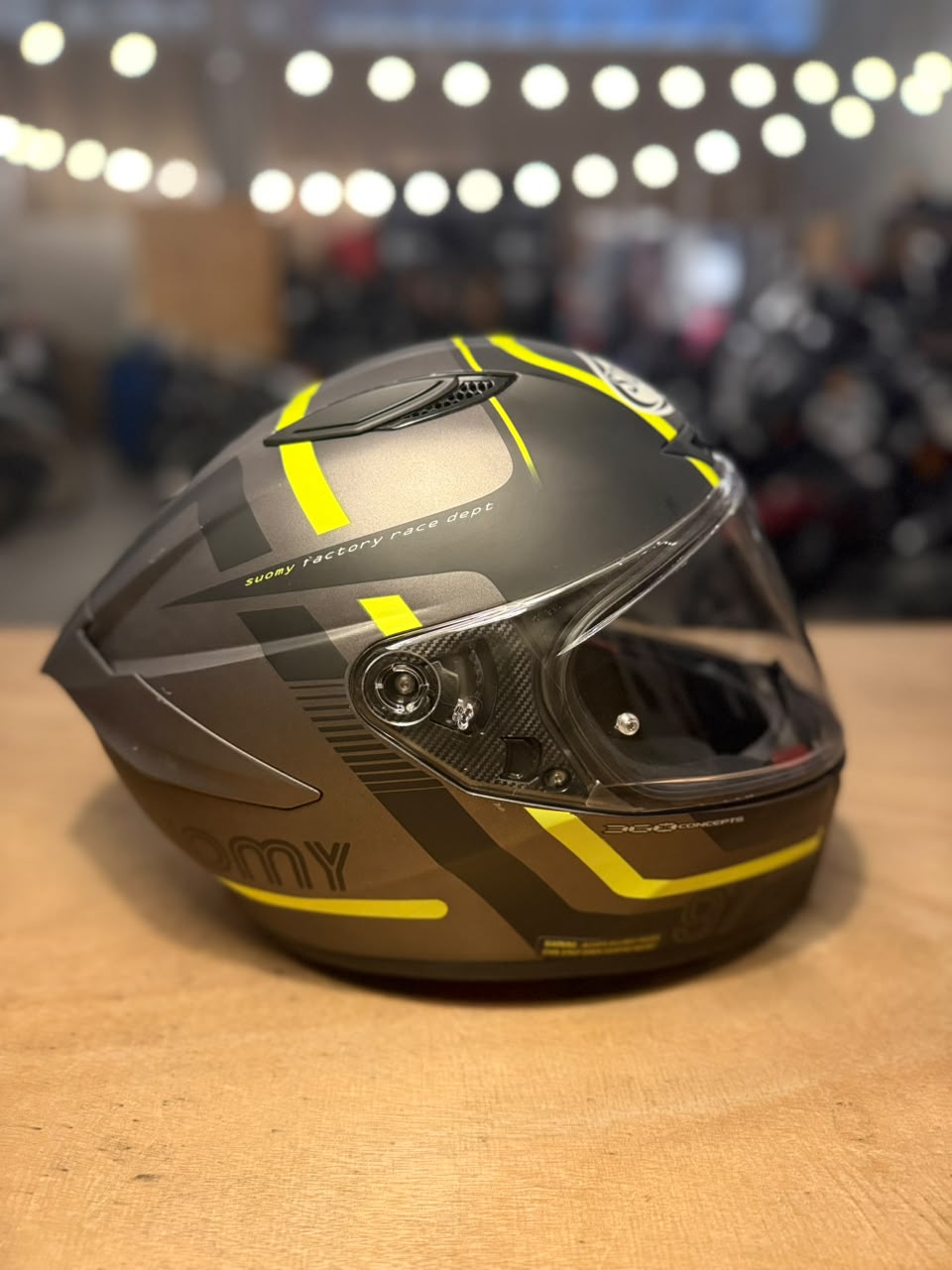 Suomy Track-1 Ninety Seven Full Face Helmet Matt Black/Neon-Yellow (Size: Large)