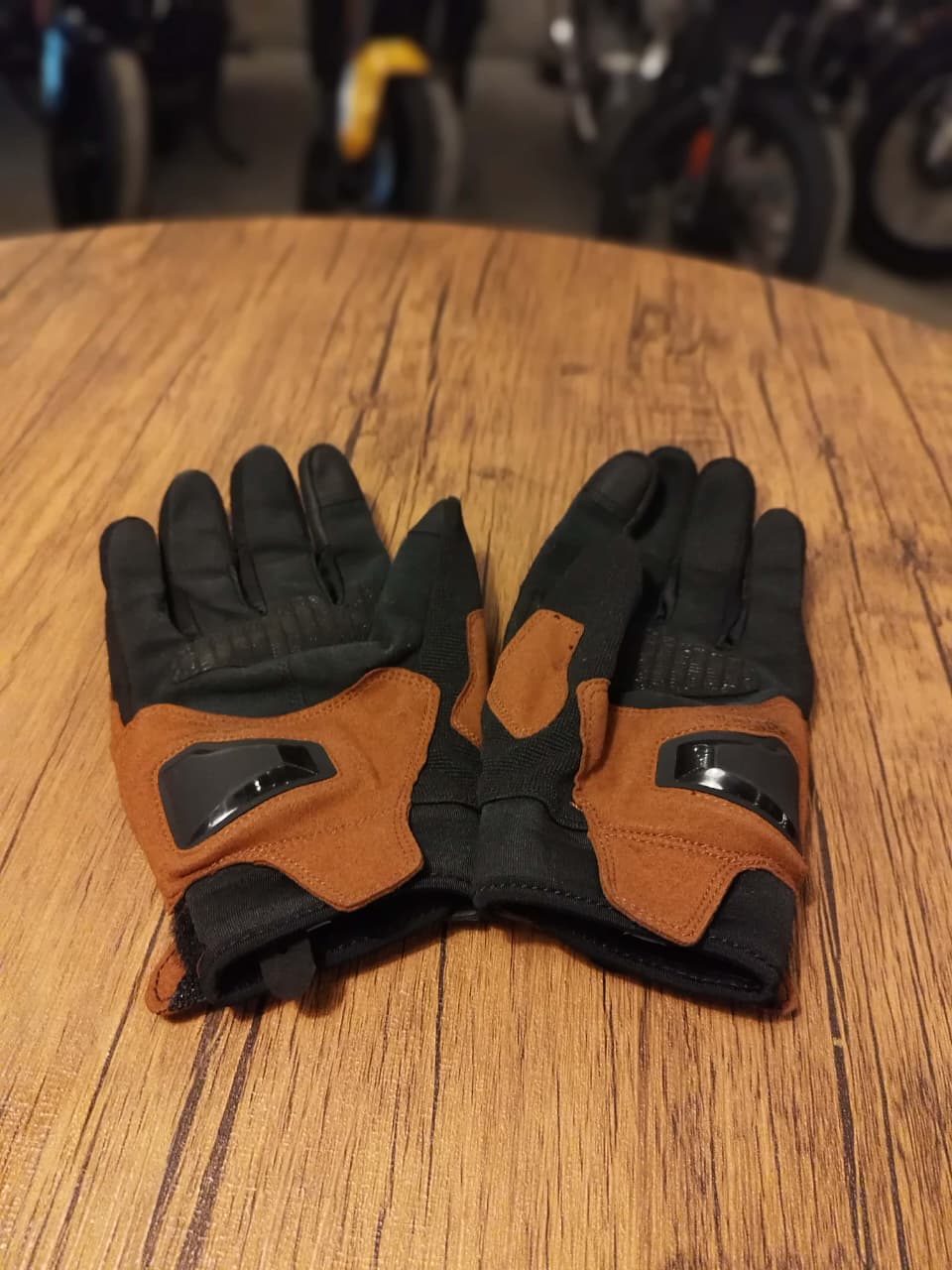 MOTOWOLF 0325 Motorcycle Gloves Brown(Size: Medium)